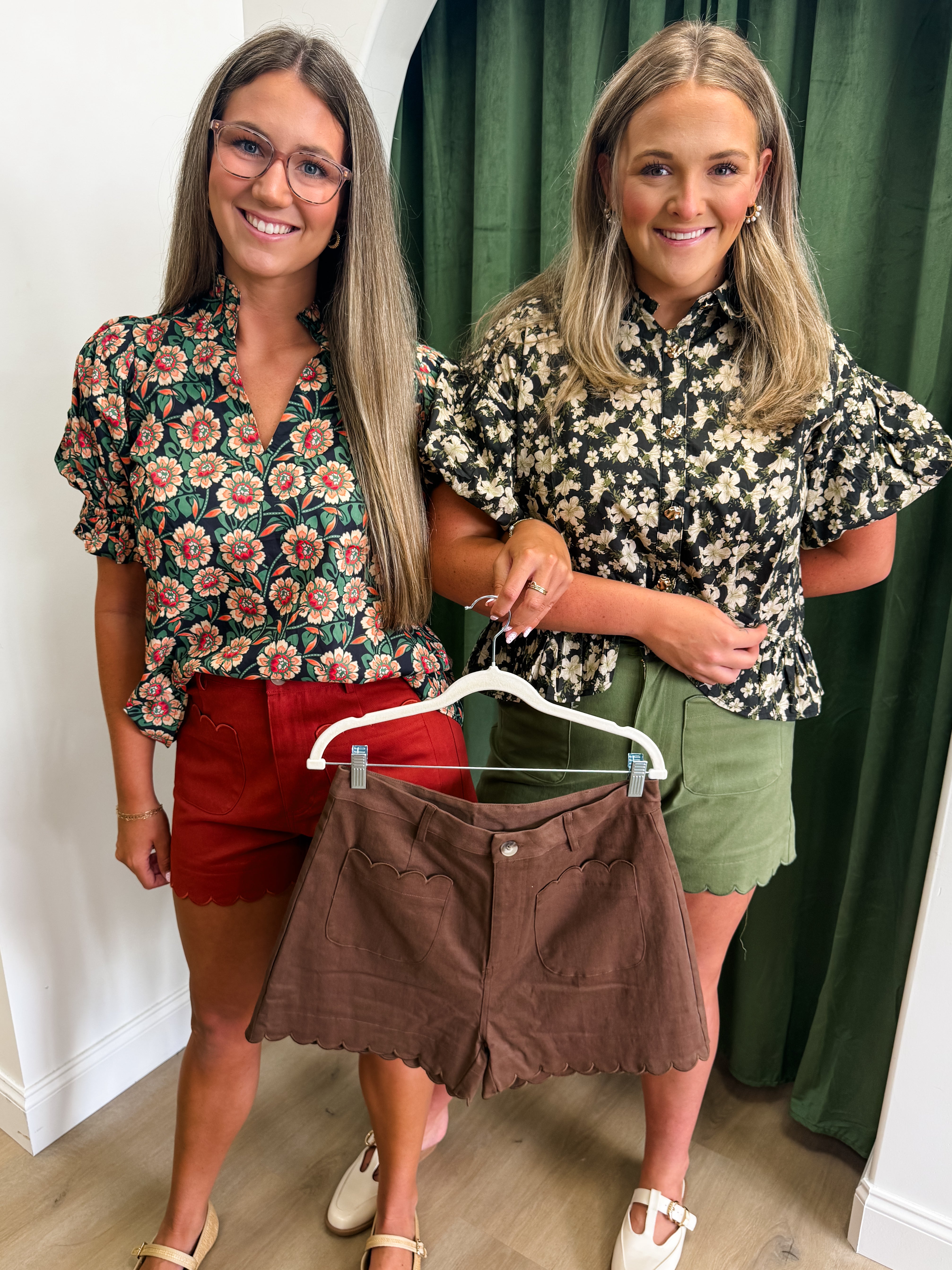 Sweet Scallop Shorts