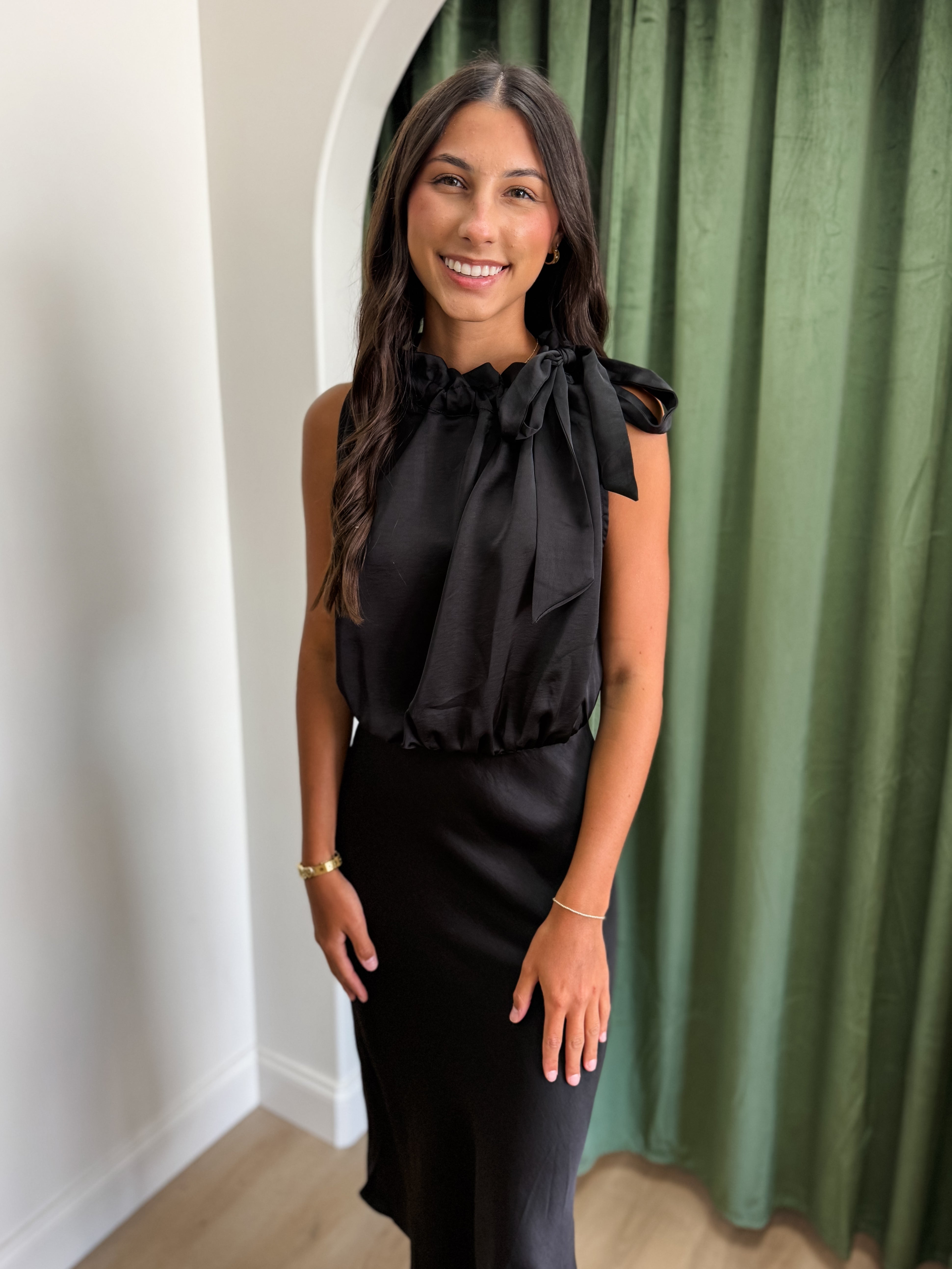 Showstopper Midi Dress - 4 COLORS
