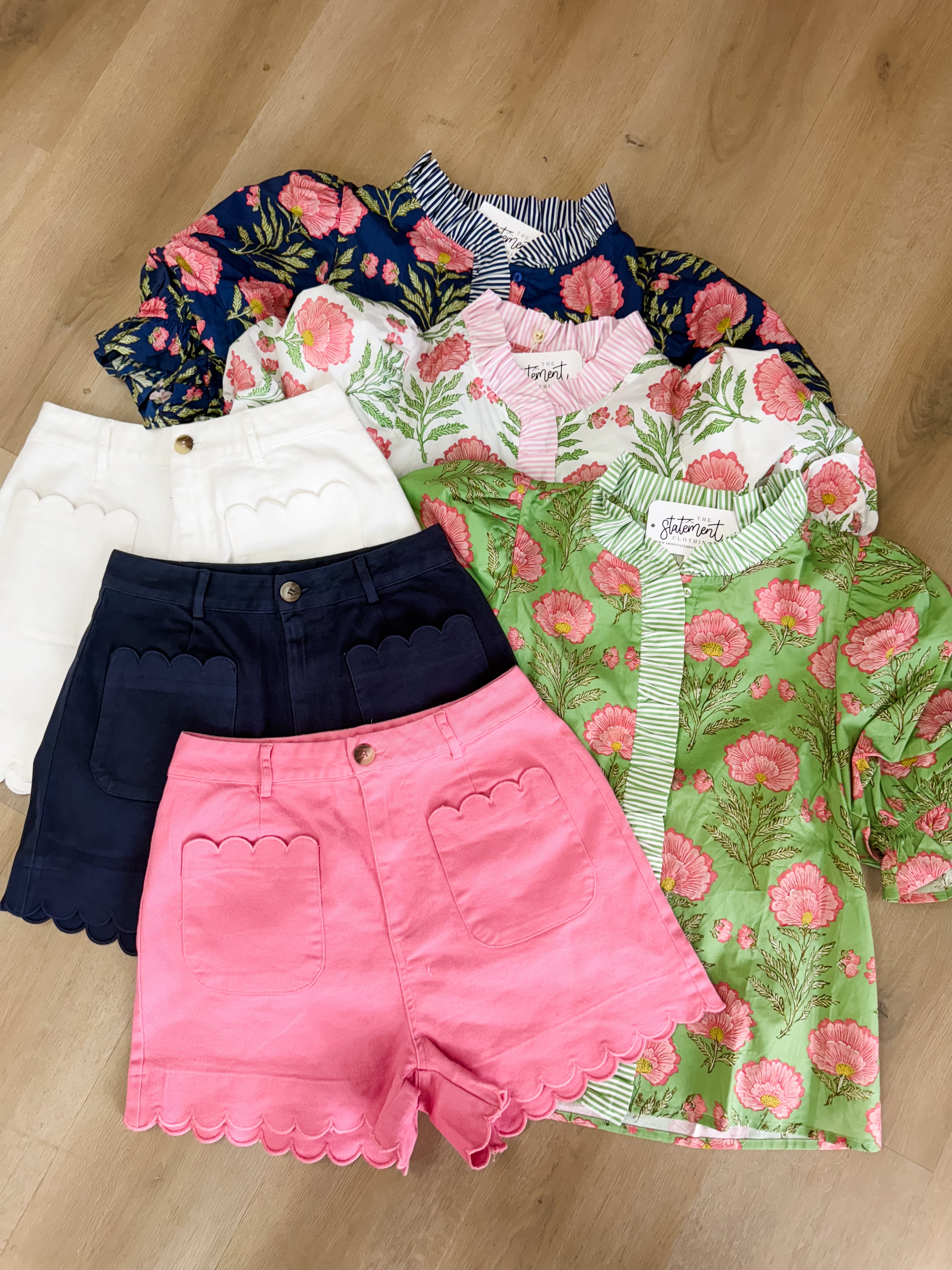 Sweet Scallop Shorts