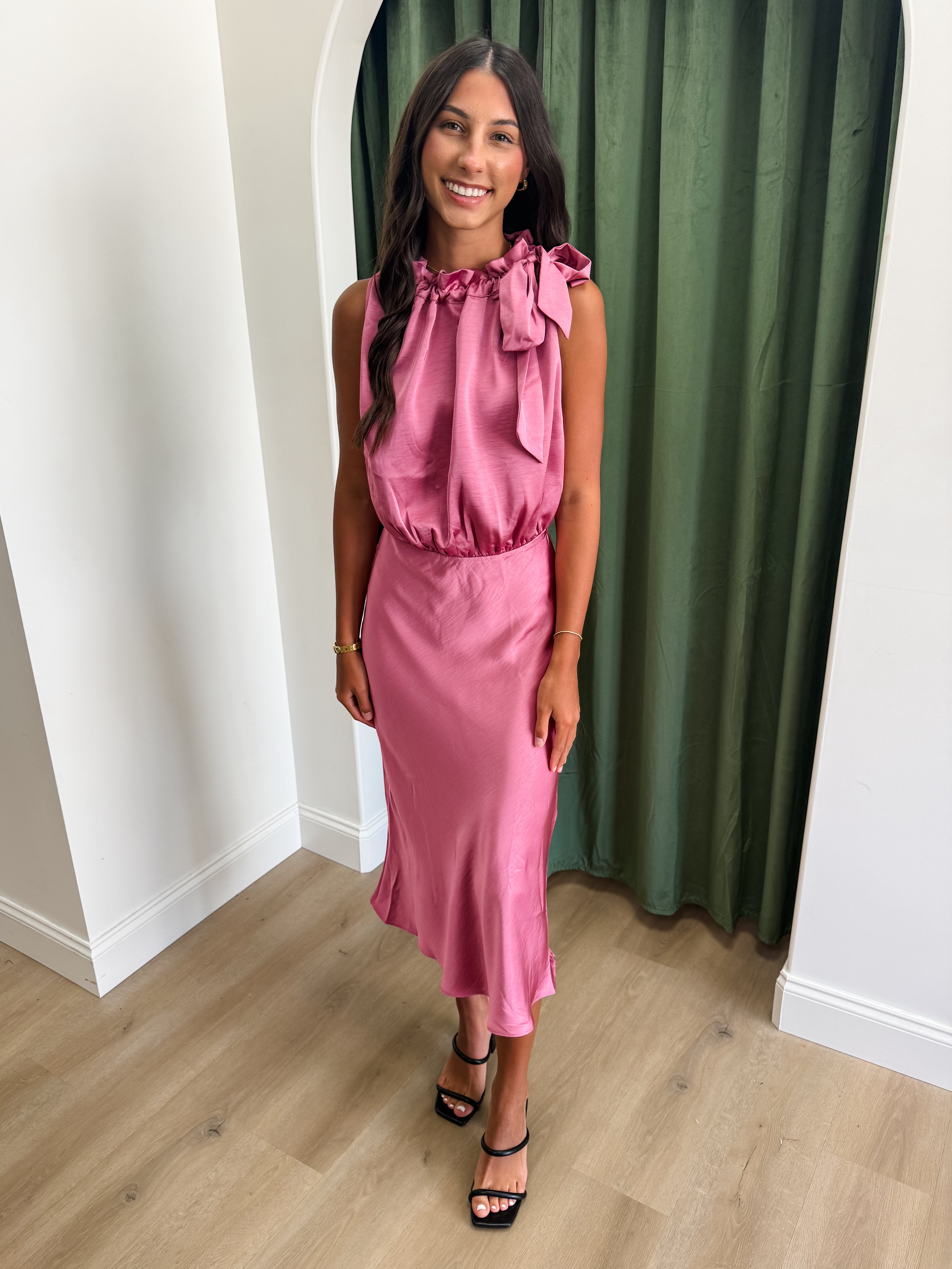 Showstopper Midi Dress - 4 COLORS