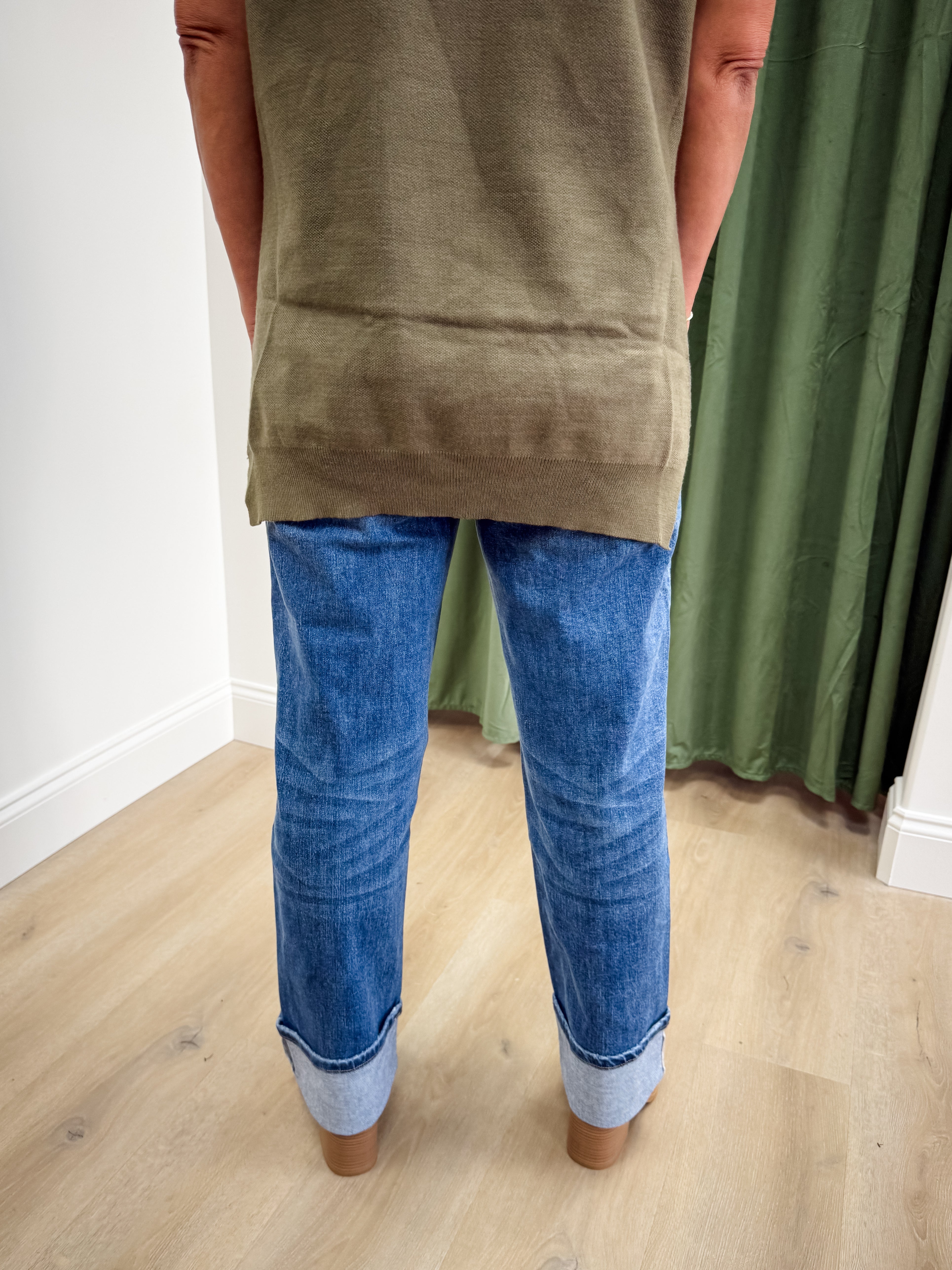 Vallie HR Cuff Straight Denim - VERVET