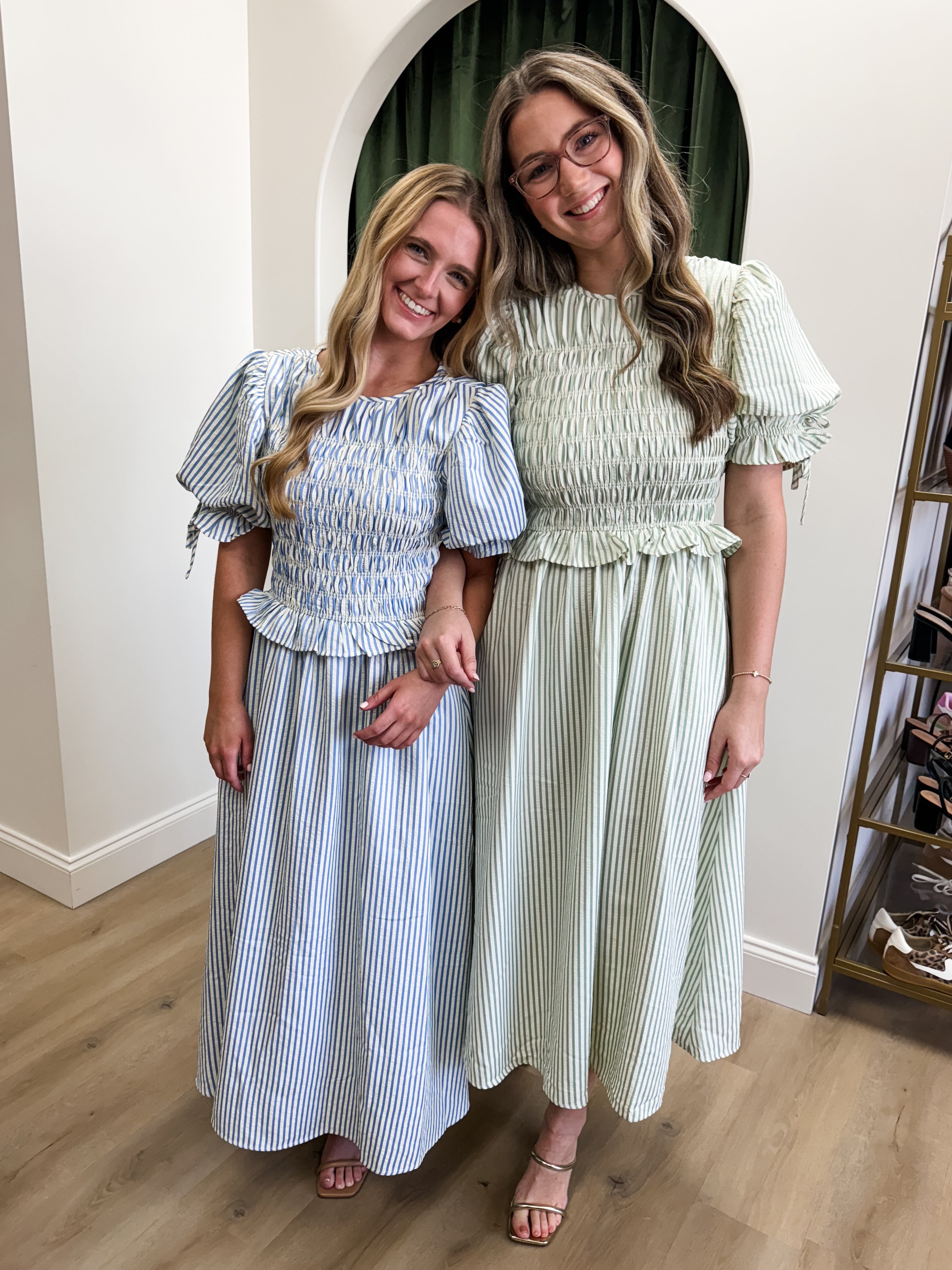 Turning Dress Midi Dress