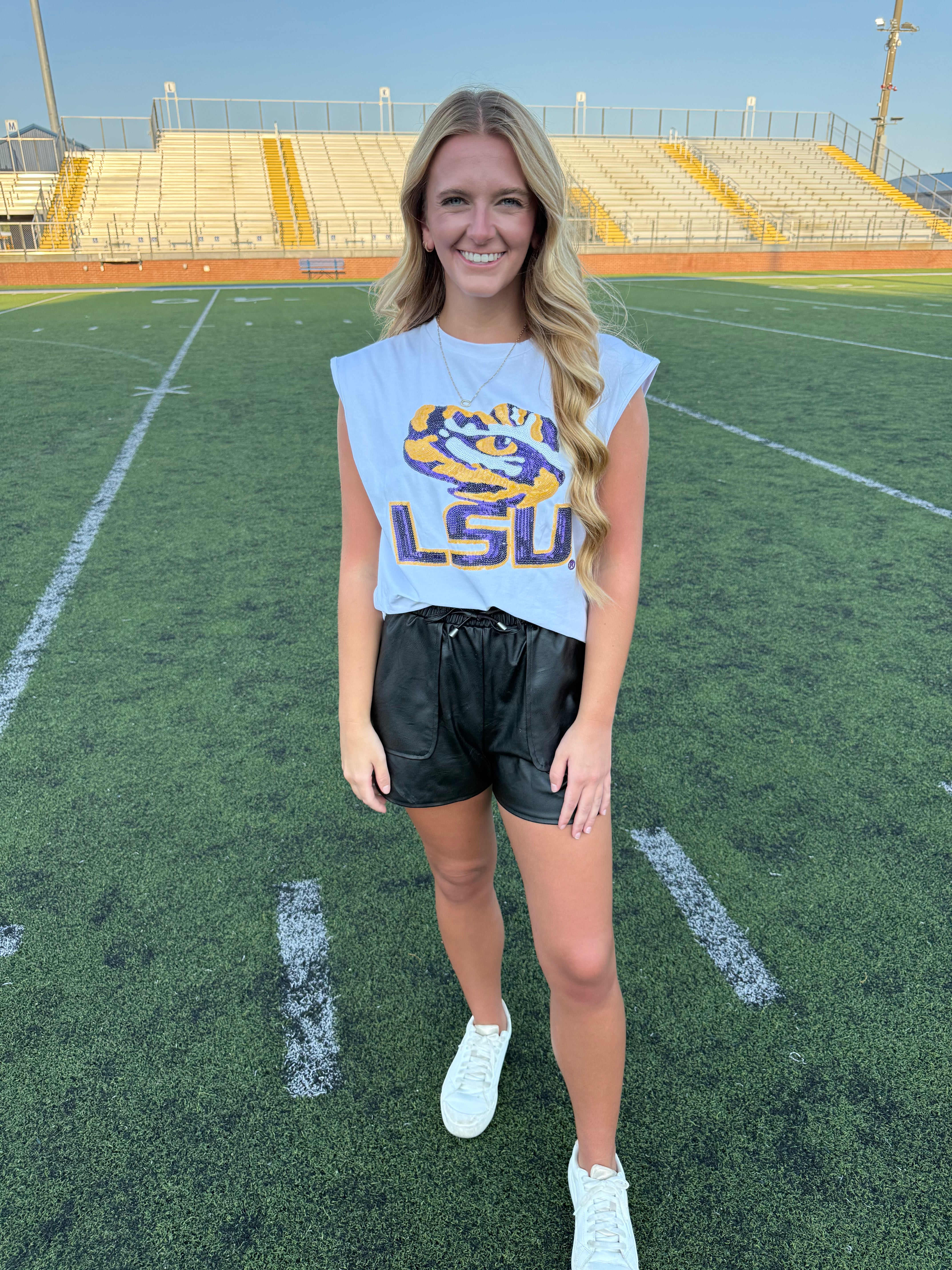 Calling Baton Rouge Top