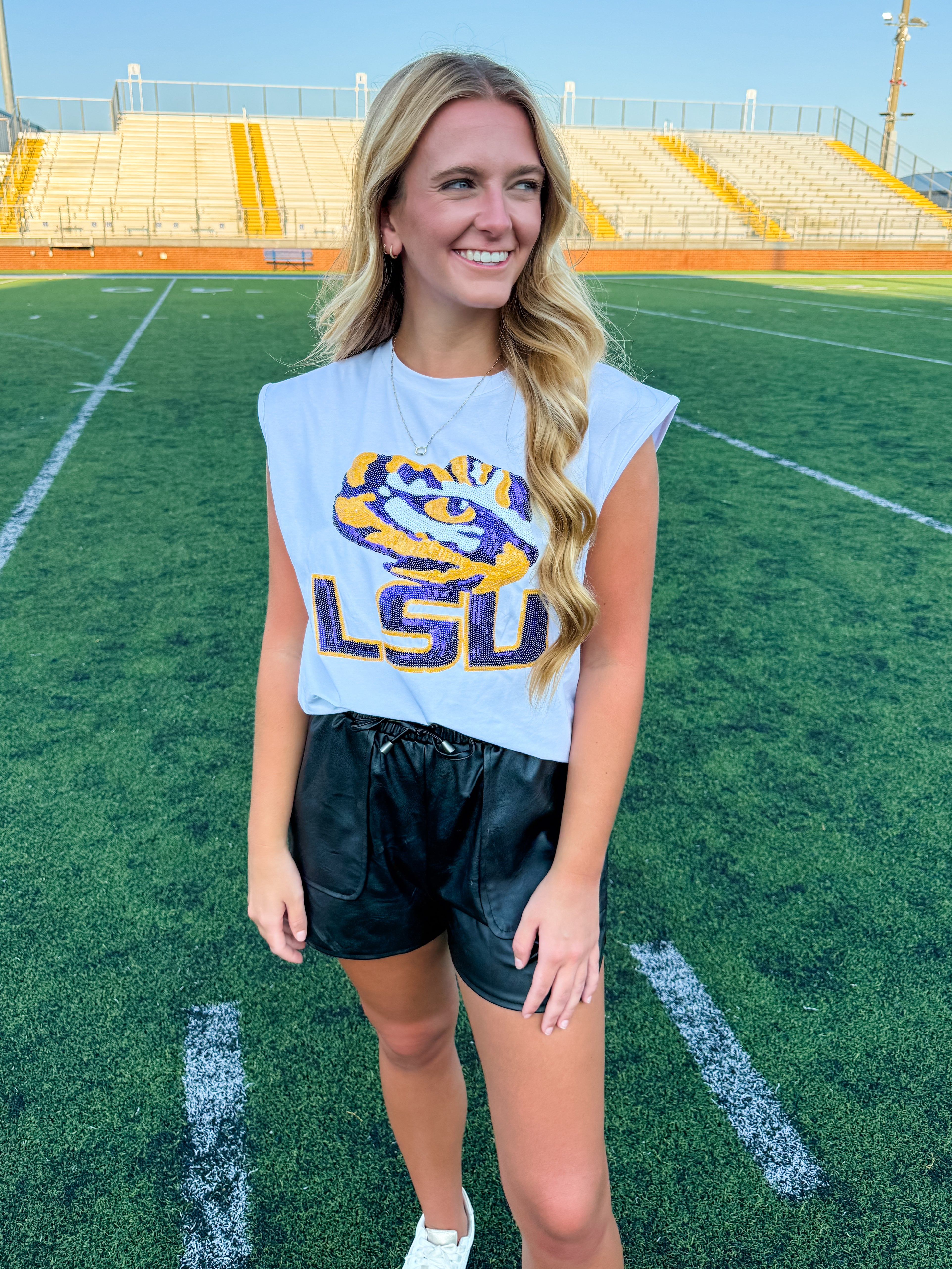 Calling Baton Rouge Top