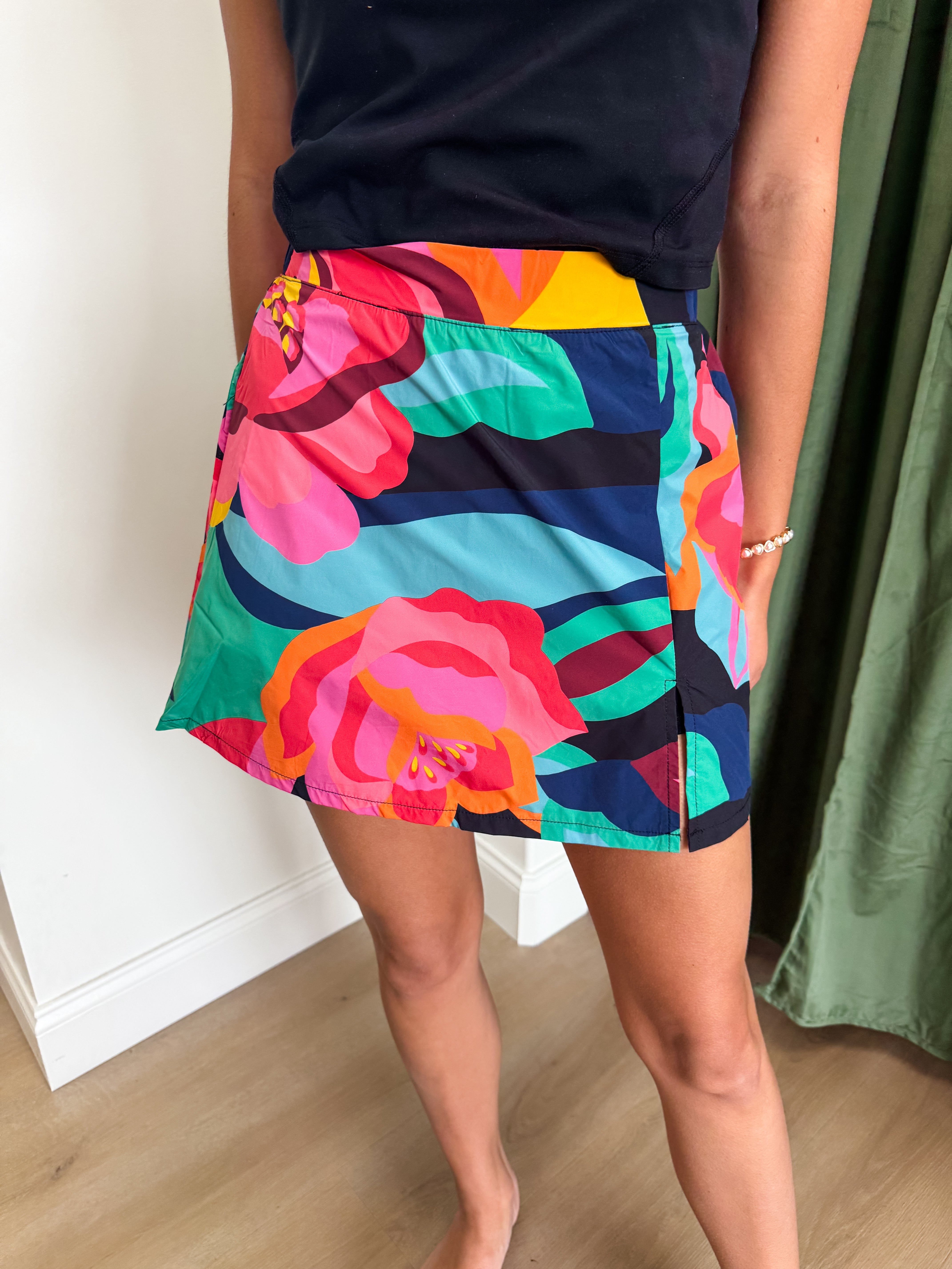 Weekend In Paradise Skort
