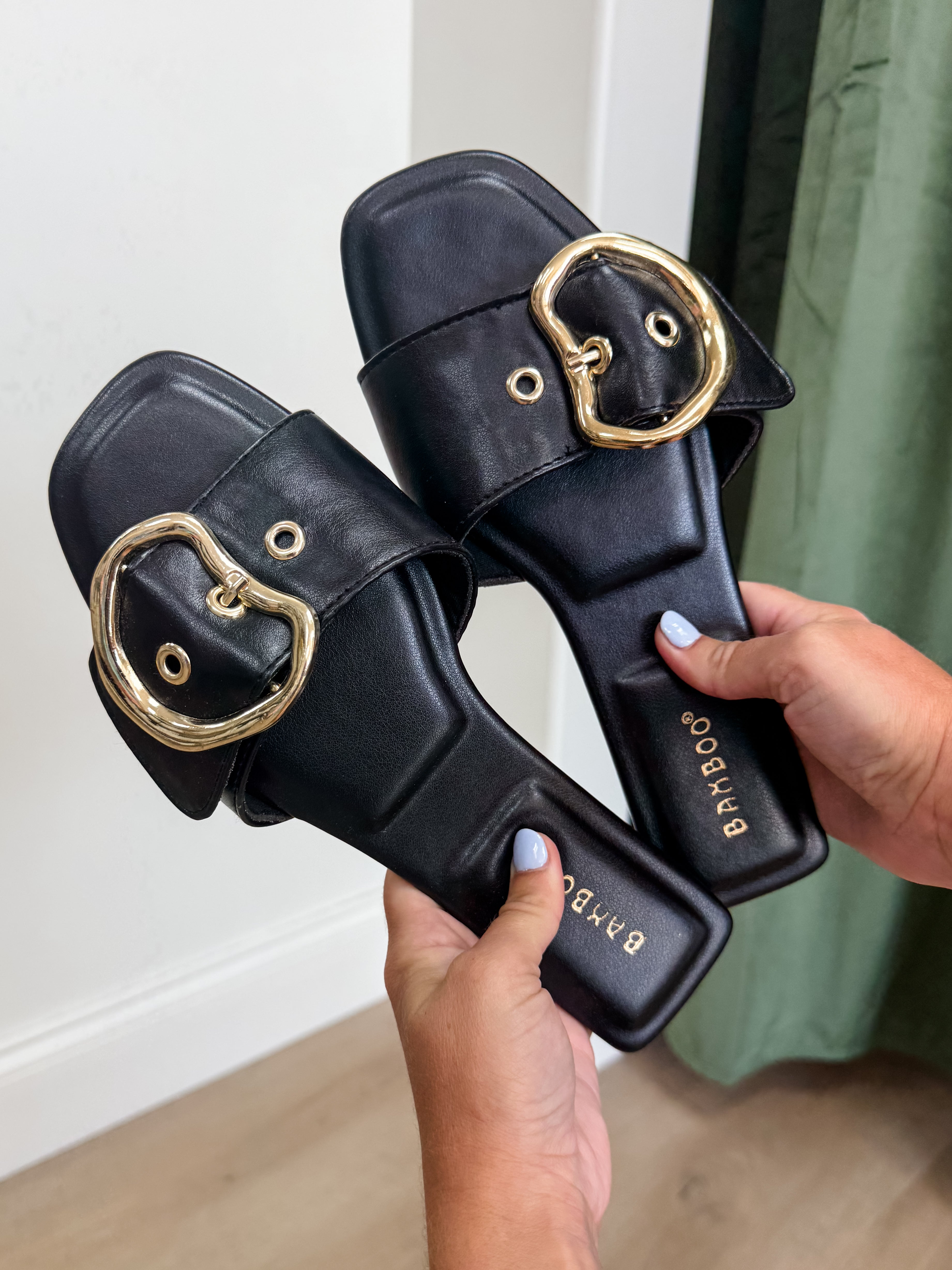 Isabella Sandals