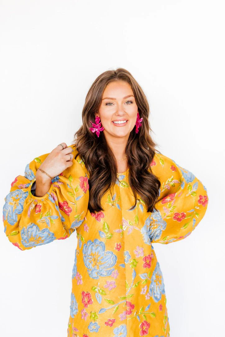 Flora Earrings - Pearlized Pink